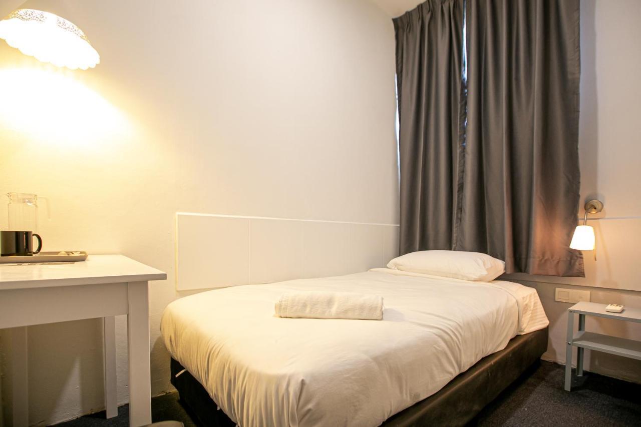 Grand Swiss Hotel George Town Extérieur photo