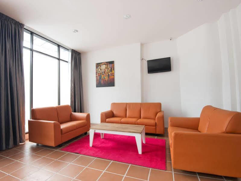Grand Swiss Hotel George Town Extérieur photo