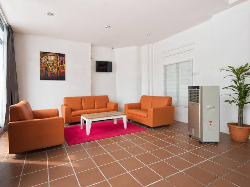 Grand Swiss Hotel George Town Extérieur photo