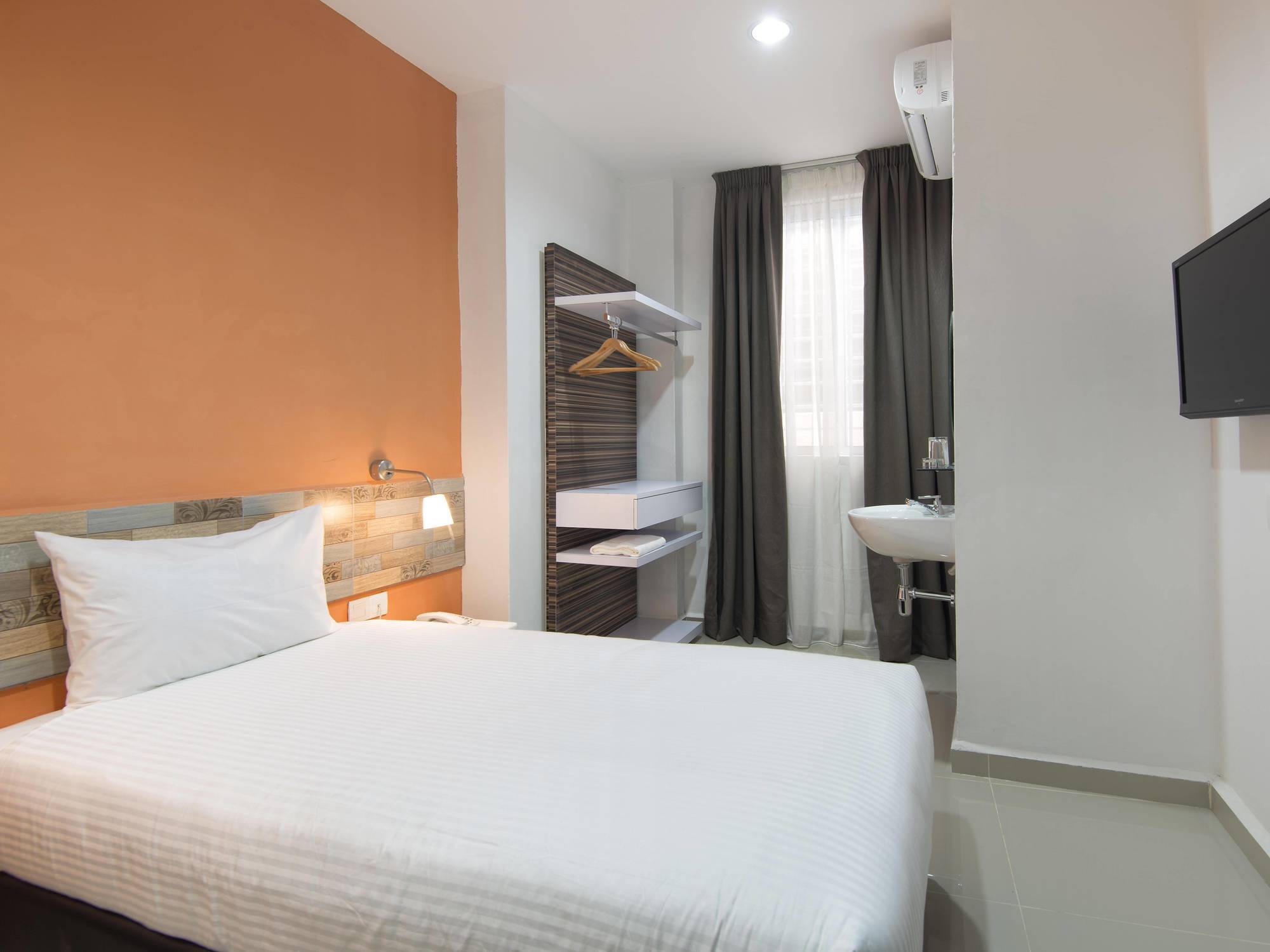Grand Swiss Hotel George Town Extérieur photo